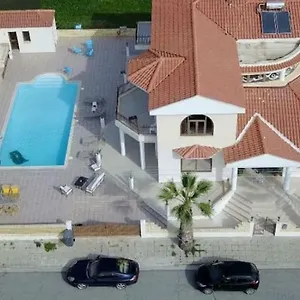 Mansion Ideal For 3 Families Or , Larnaca Cyprus